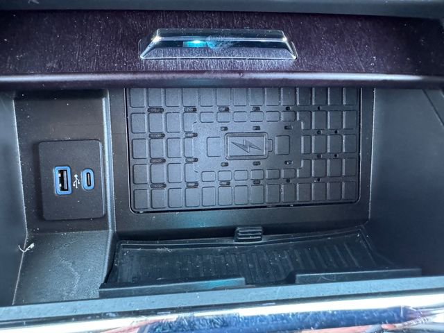Certified 2022 Ford Expedition Platinum AWD/4WD image 31