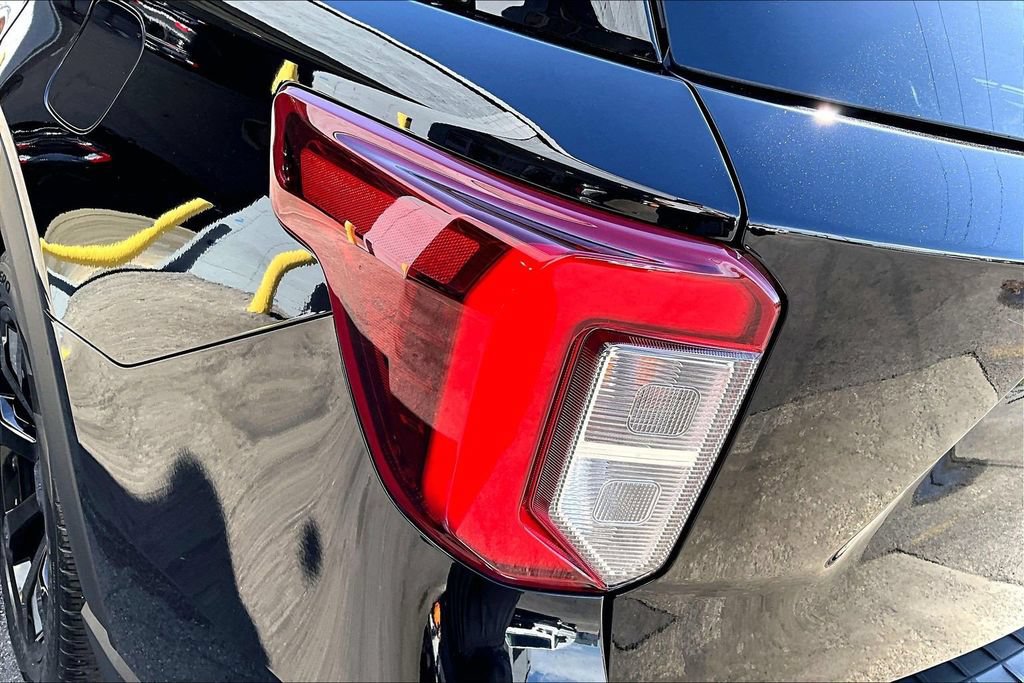 Certified 2023 Ford Explorer ST-Line AWD/4WD image 30