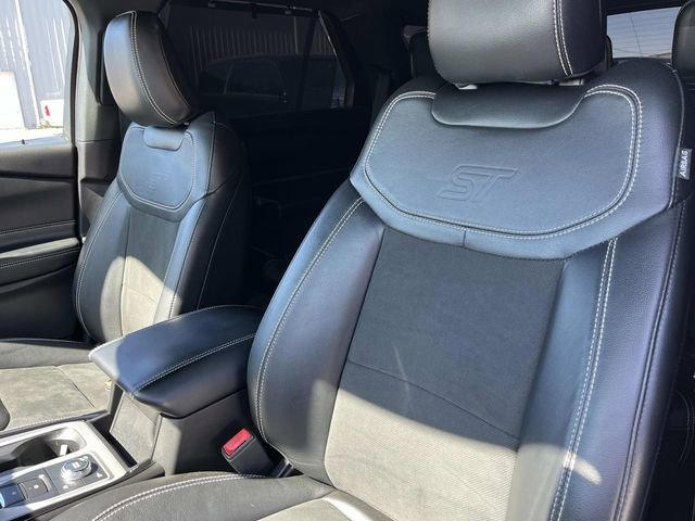 Certified 2022 Ford Explorer ST image 30