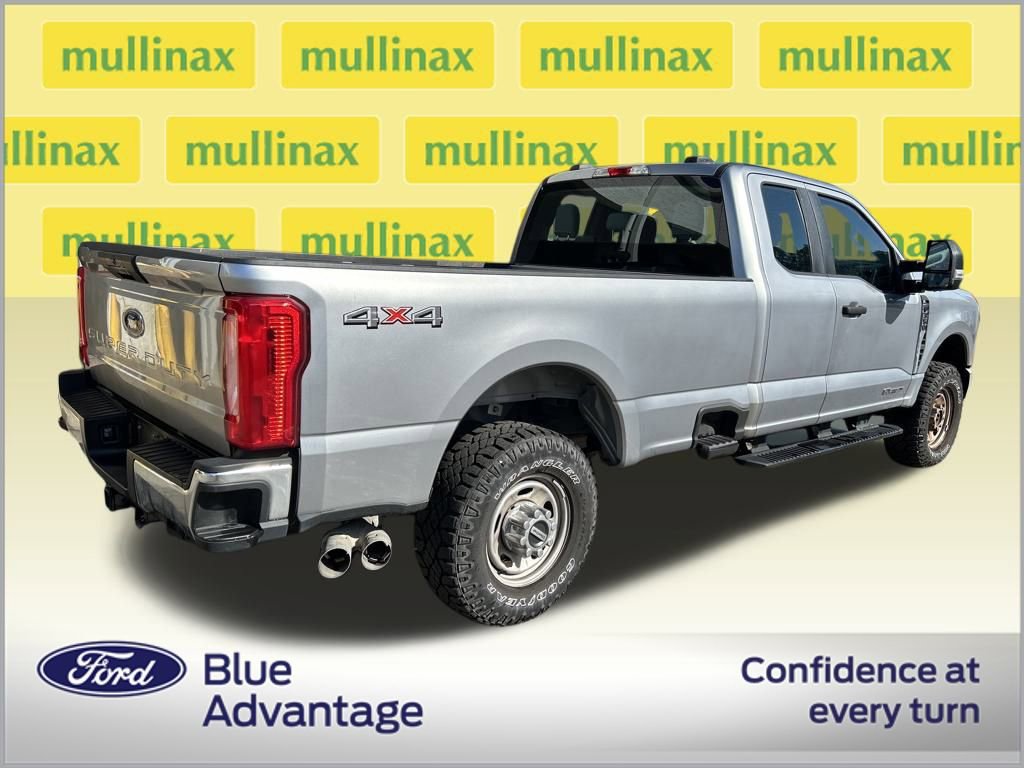 Certified 2023 Ford F350 XL w/ XL Off-Road Package image 2