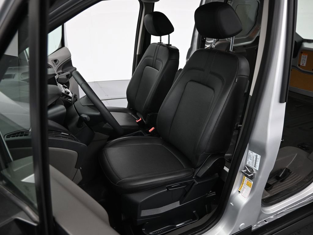 Certified 2023 Ford Transit Connect XL image 9