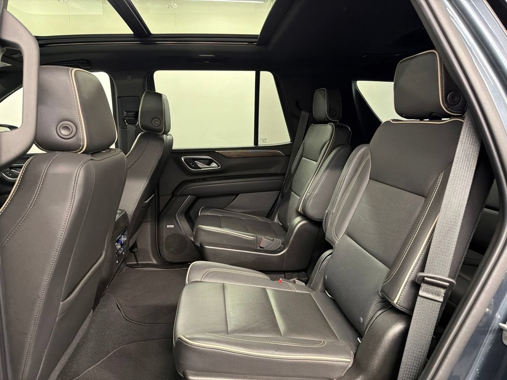 Used 2021 Chevrolet Tahoe Premier AWD/4WD image 31