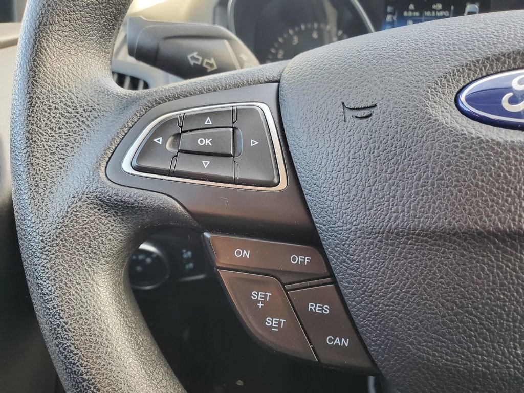 Certified 2016 Ford Focus SE image 16