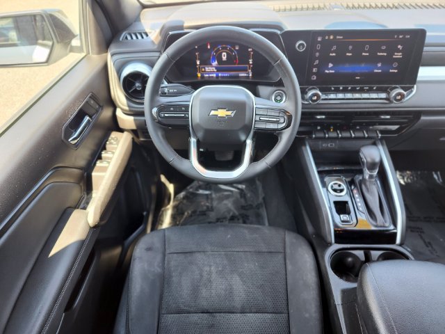Used 2023 Chevrolet Colorado LT w/ LT Convenience Package II AWD/4WD image 13