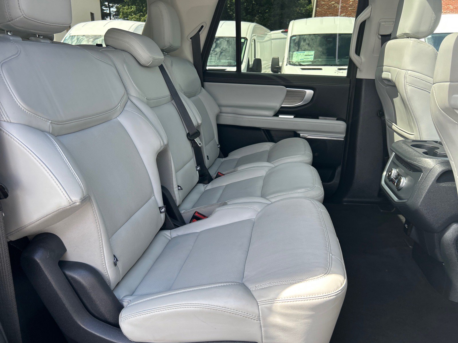 Certified 2025 Ford Expedition Max Platinum AWD/4WD image 24