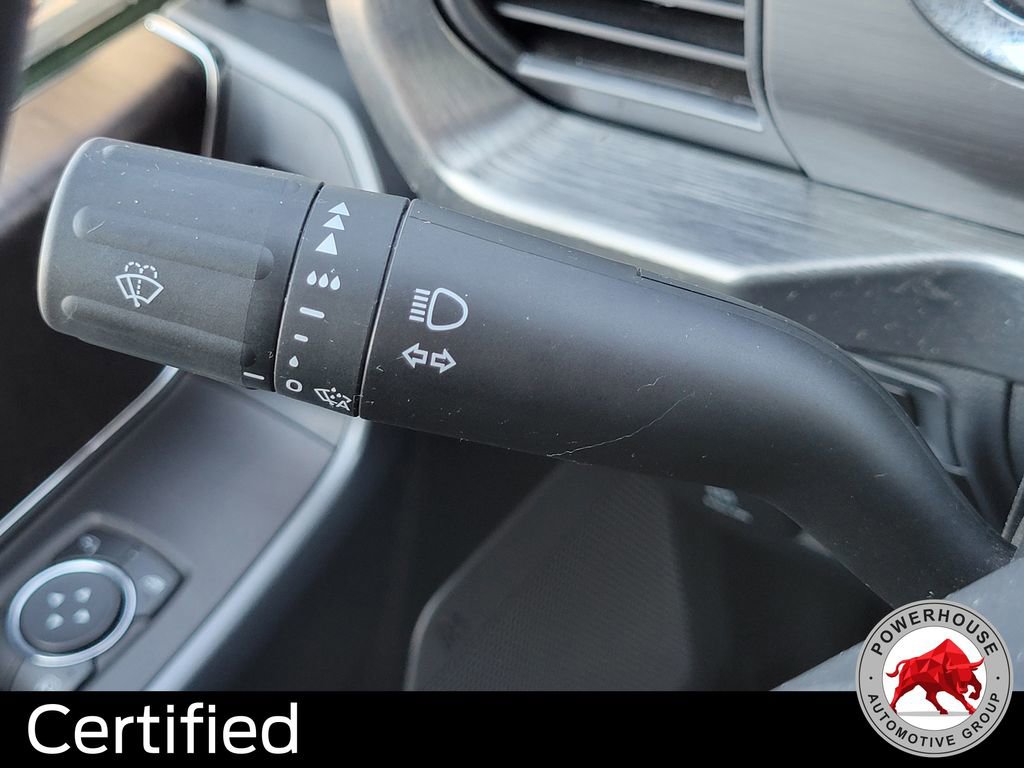 Certified 2022 Ford F150 Lariat w/ Equipment Group 502A High image 29