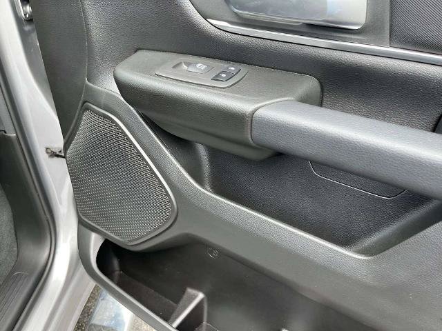 Used 2023 RAM 1500 Big Horn AWD/4WD image 9