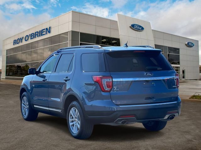 Certified 2018 Ford Explorer XLT w/ Equipment Group 202A image 3