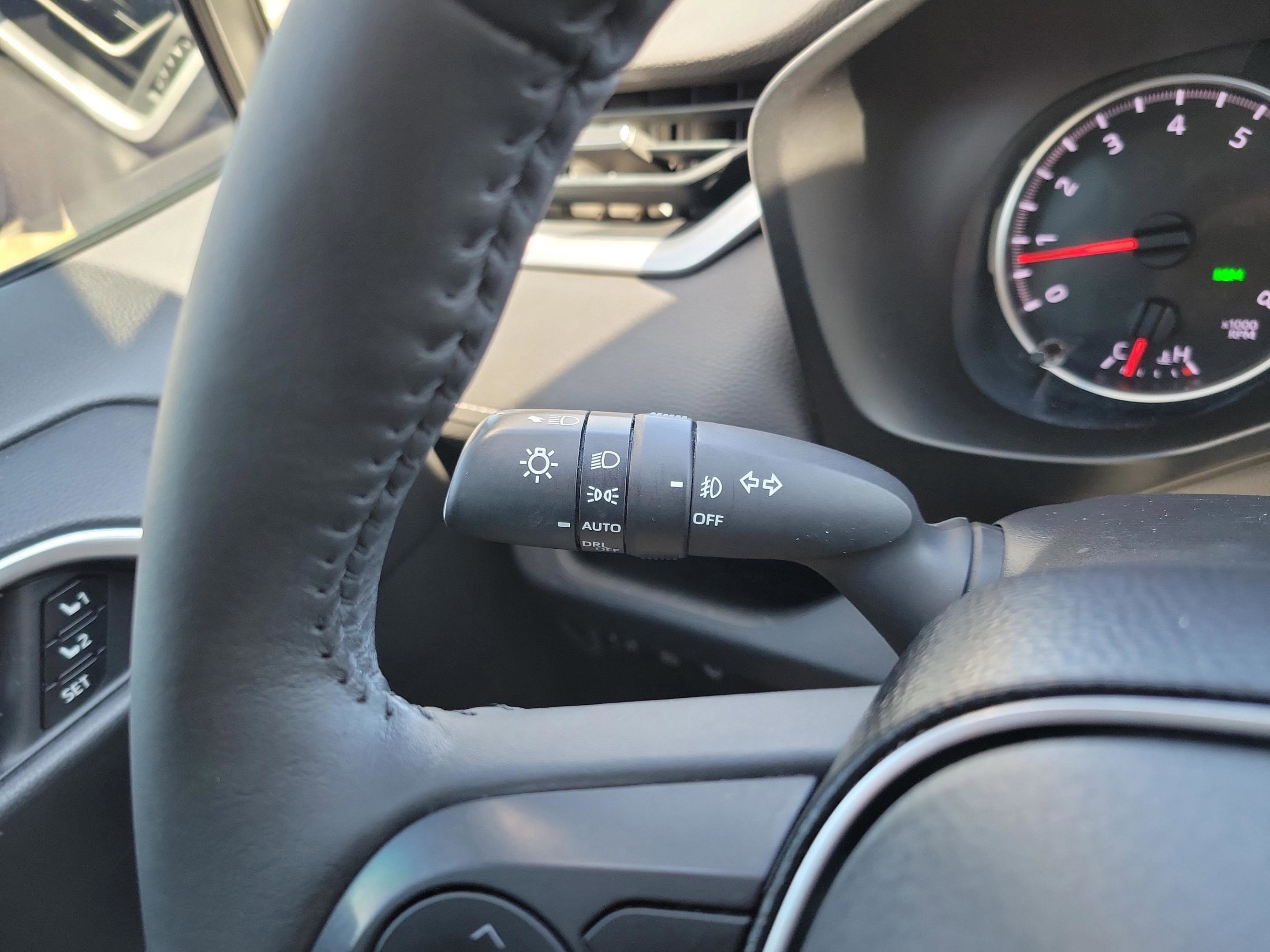 Used 2019 Toyota RAV4 XLE Premium w/ Advanced Technology Package image 14