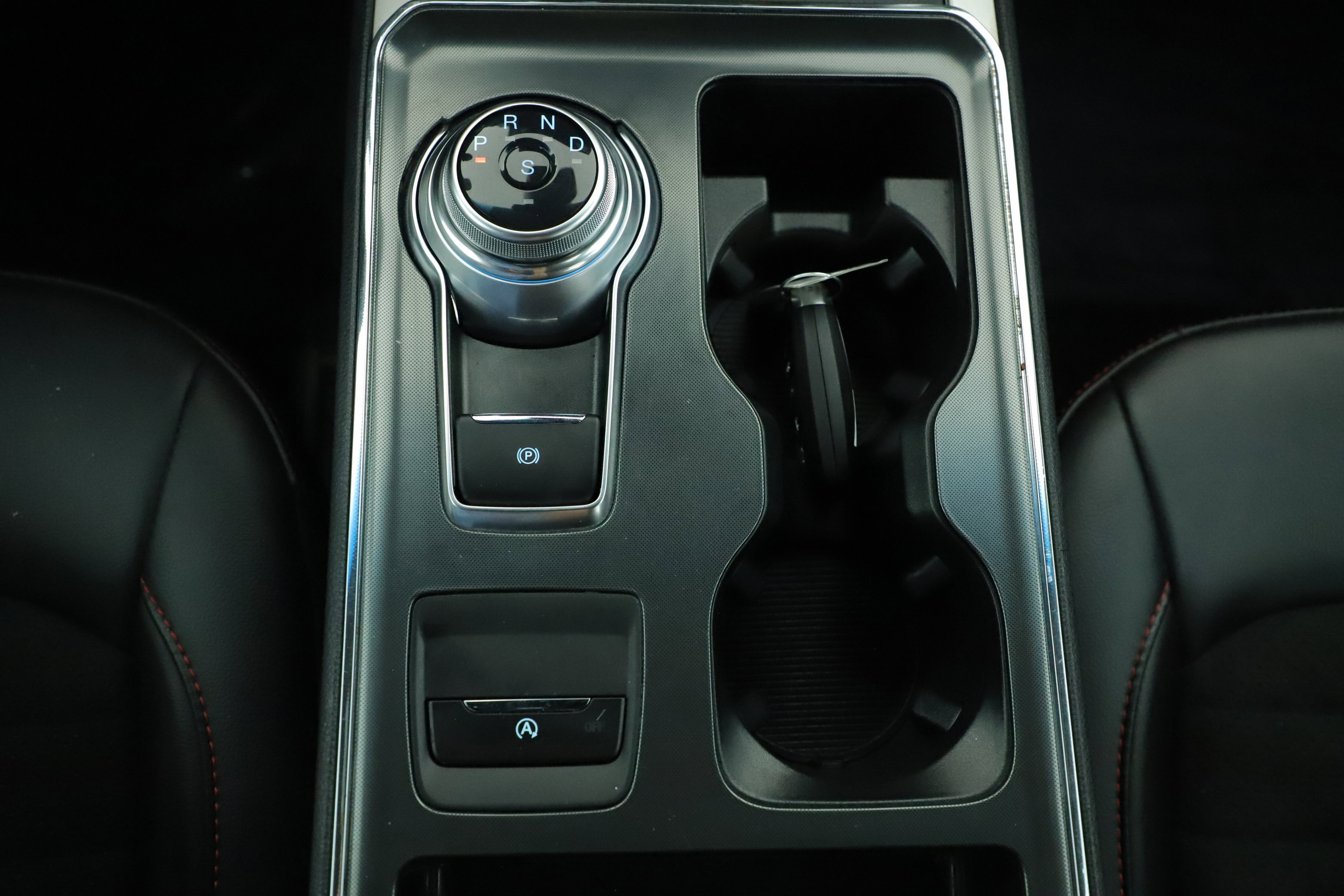 Certified 2024 Ford Edge ST-Line image 20