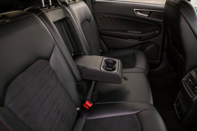 Certified 2022 Ford Edge ST-Line w/ Class II Trailer Tow Package image 34