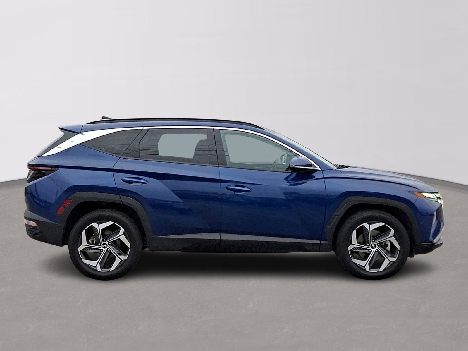 Used 2024 Hyundai Tucson Limited image 7