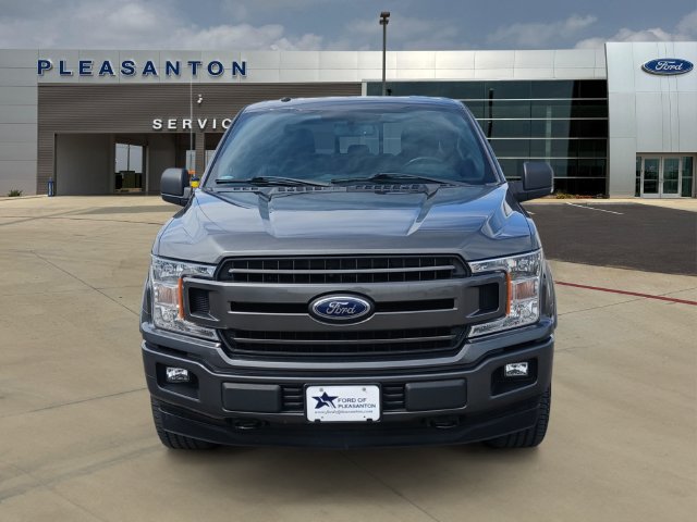 Certified 2018 Ford F150 XLT w/ Equipment Group 302A Luxury AWD/4WD image 8