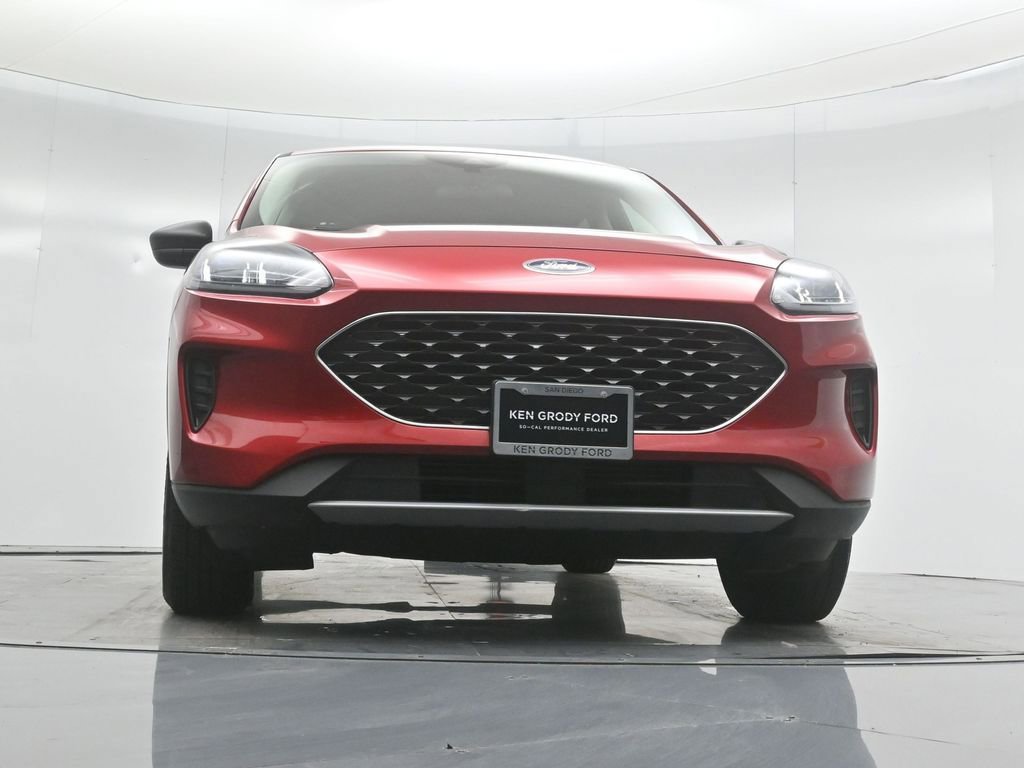 Certified 2022 Ford Escape SE w/ Convenience Package image 49