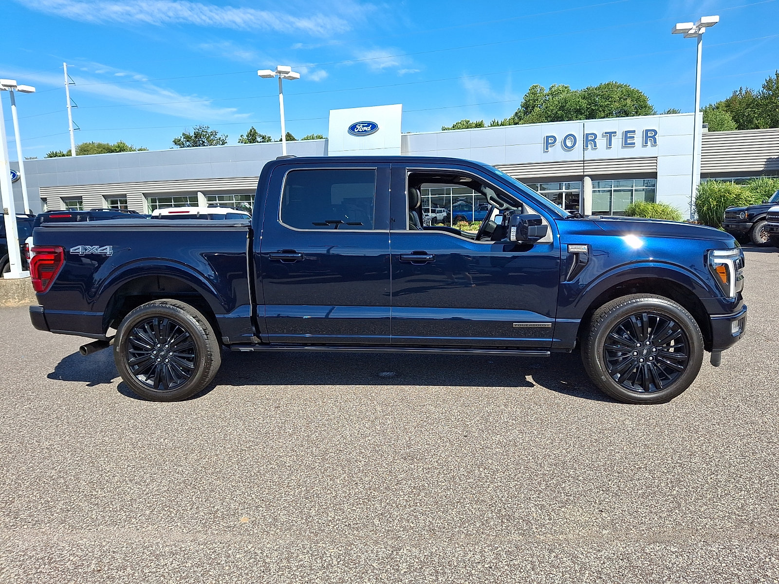 Certified 2024 Ford F150 Platinum w/ Equipment Group 702A High AWD/4WD image 12