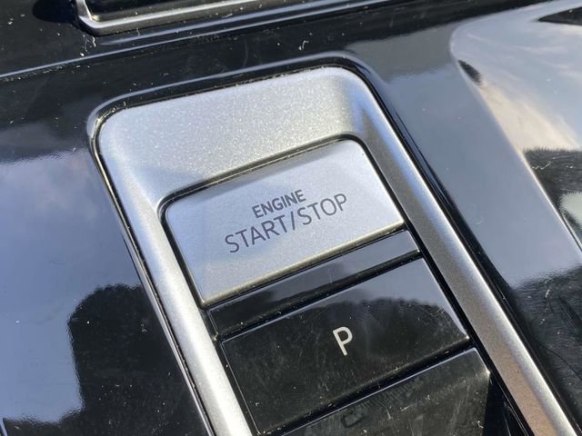 Used 2024 Volkswagen Atlas SE image 28