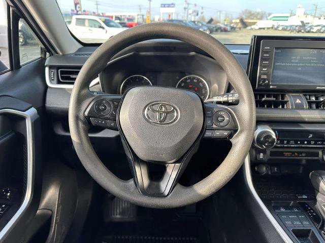 Used 2021 Toyota RAV4 XLE AWD/4WD image 21