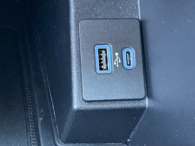 Certified 2022 Ford Edge SEL w/ Convenience Package AWD/4WD image 36