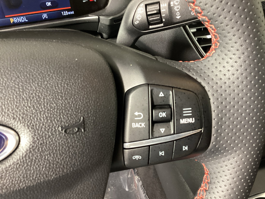 Certified 2023 Ford Escape ST-Line w/ Tech Pack #1 AWD/4WD image 24