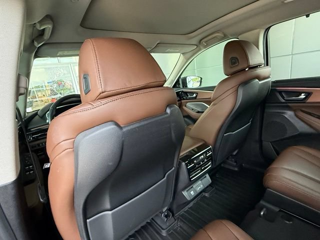 Used 2023 Acura MDX FWD w/ Technology Package image 15