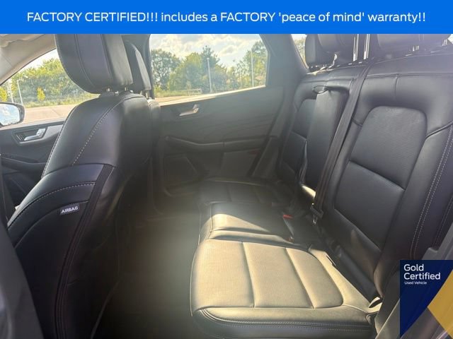 Certified 2025 Ford Escape Platinum AWD/4WD image 17