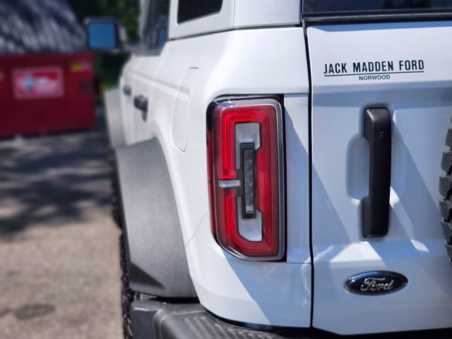 Certified 2025 Ford Bronco Badlands AWD/4WD image 9