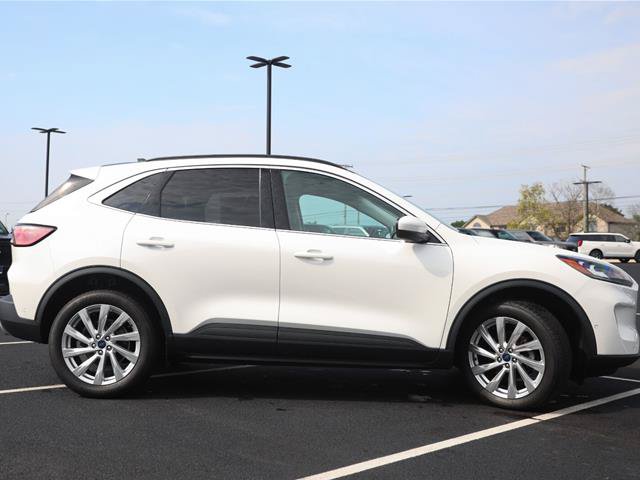 Certified 2022 Ford Escape Titanium w/ Titanium Elite Package AWD/4WD image 6