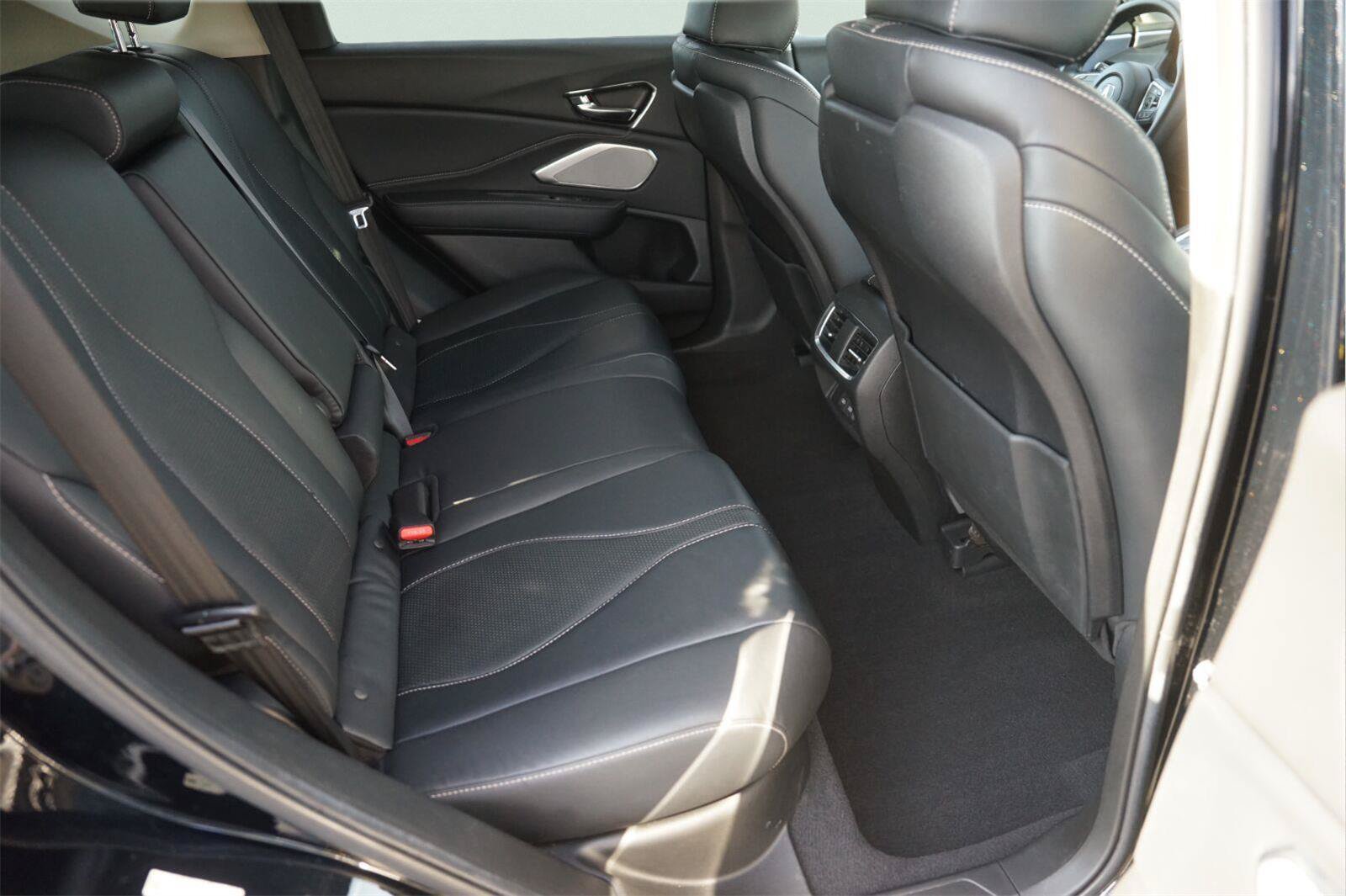 Used 2020 Acura RDX w/ Technology Package FWD image 16