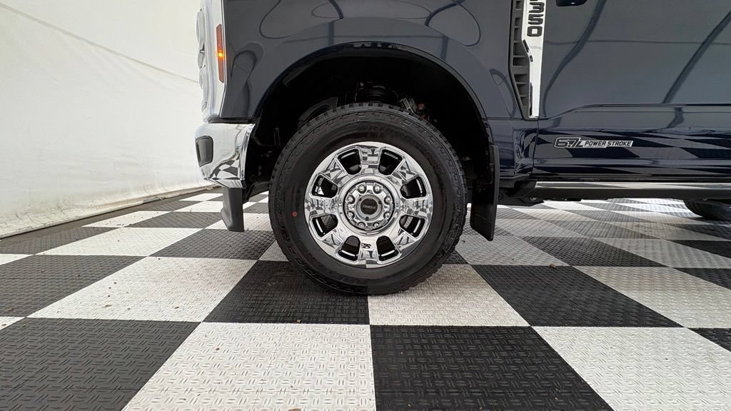 Certified 2025 Ford F350 Lariat w/ Lariat Ultimate Package AWD/4WD image 10