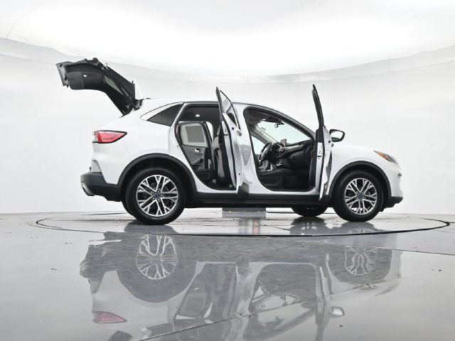 Certified 2022 Ford Escape SEL FWD image 56