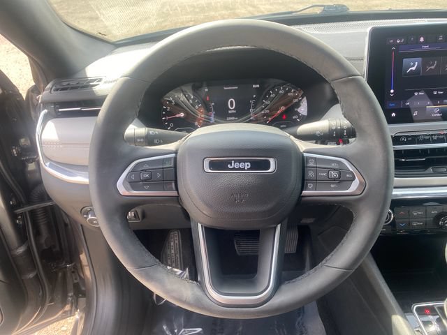 Used 2023 Jeep Compass Limited AWD/4WD image 17