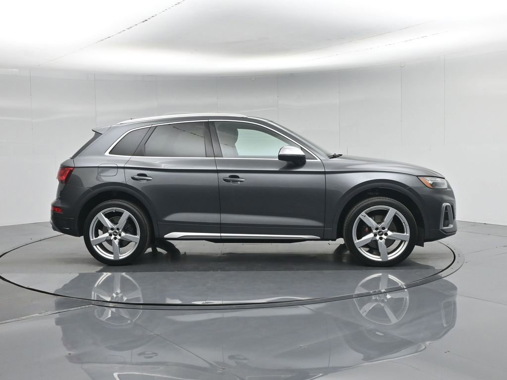 Used 2021 Audi SQ5 Premium w/ Convenience Package image 7