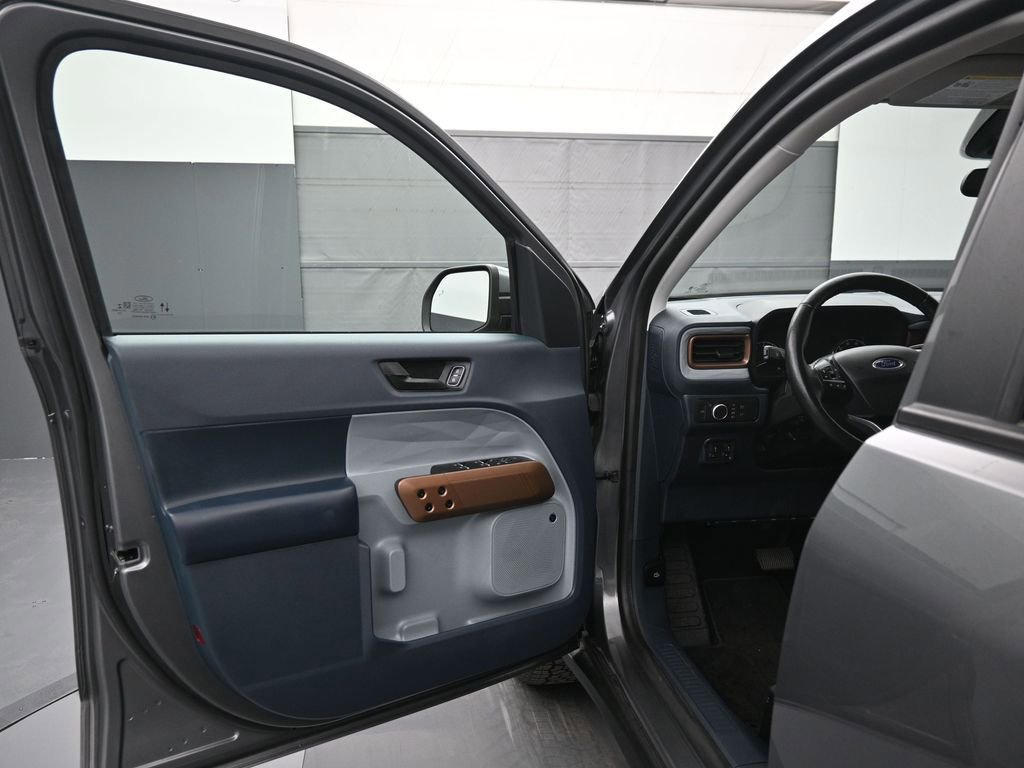 Certified 2022 Ford Maverick Lariat w/ Lariat Luxury Package image 36