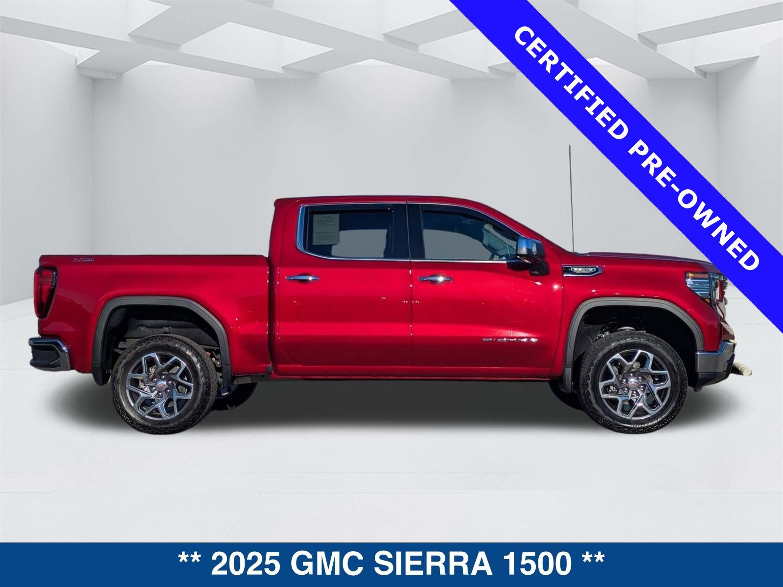 Used 2025 GMC Sierra 1500 SLT video 3