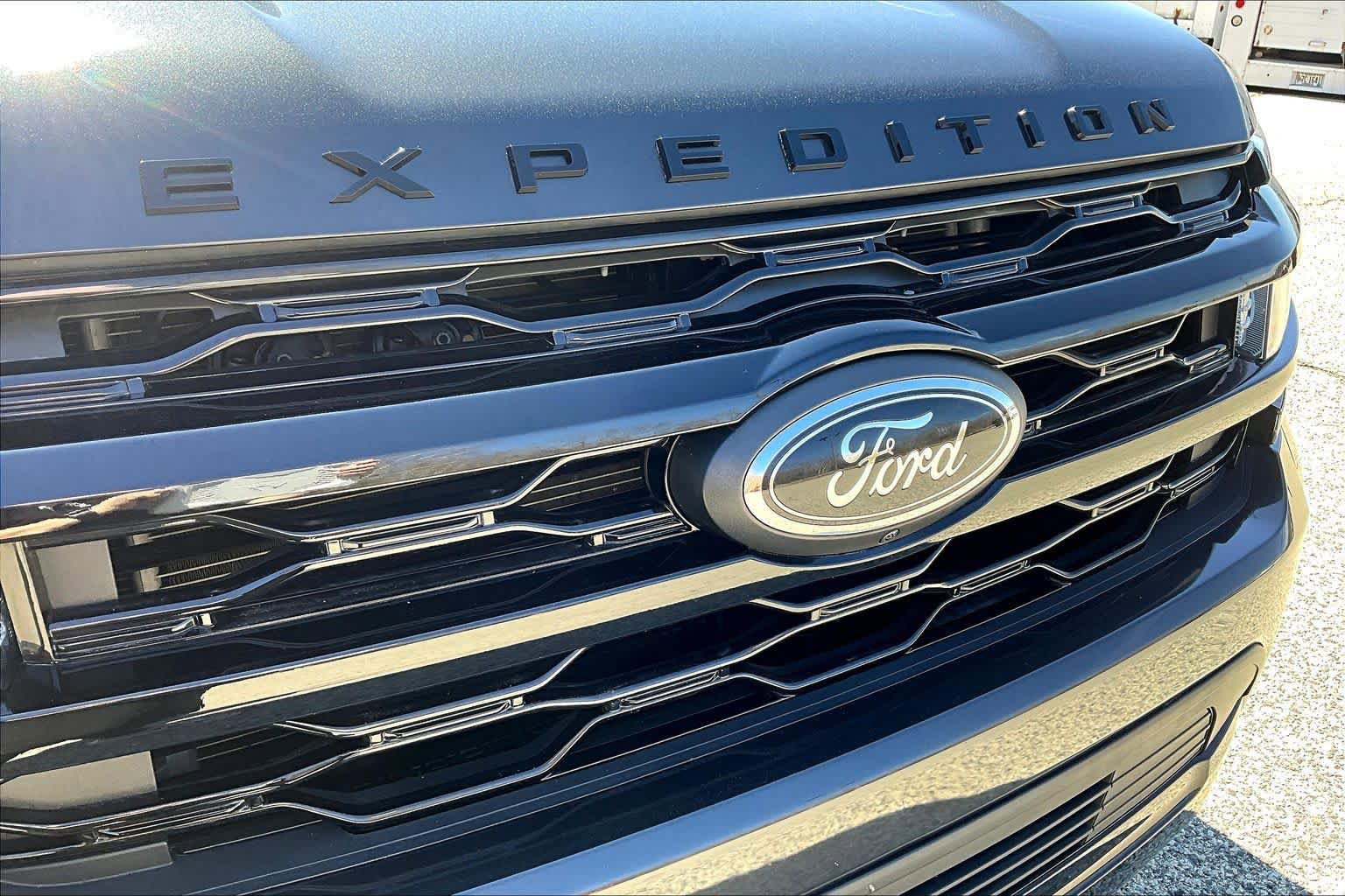 Certified 2023 Ford Expedition Max Limited AWD/4WD image 32