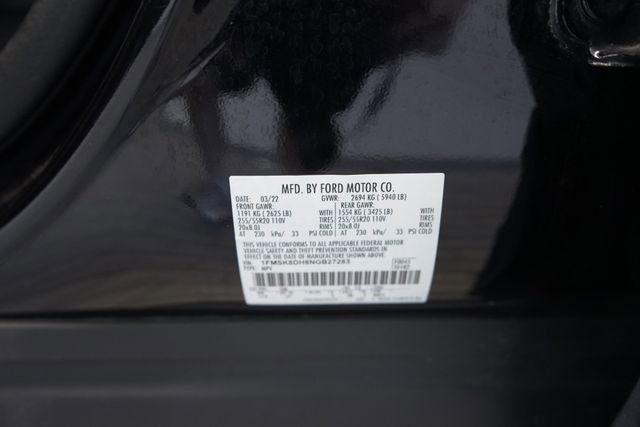 Certified 2022 Ford Explorer XLT w/ Equipment Group 202A AWD/4WD image 27