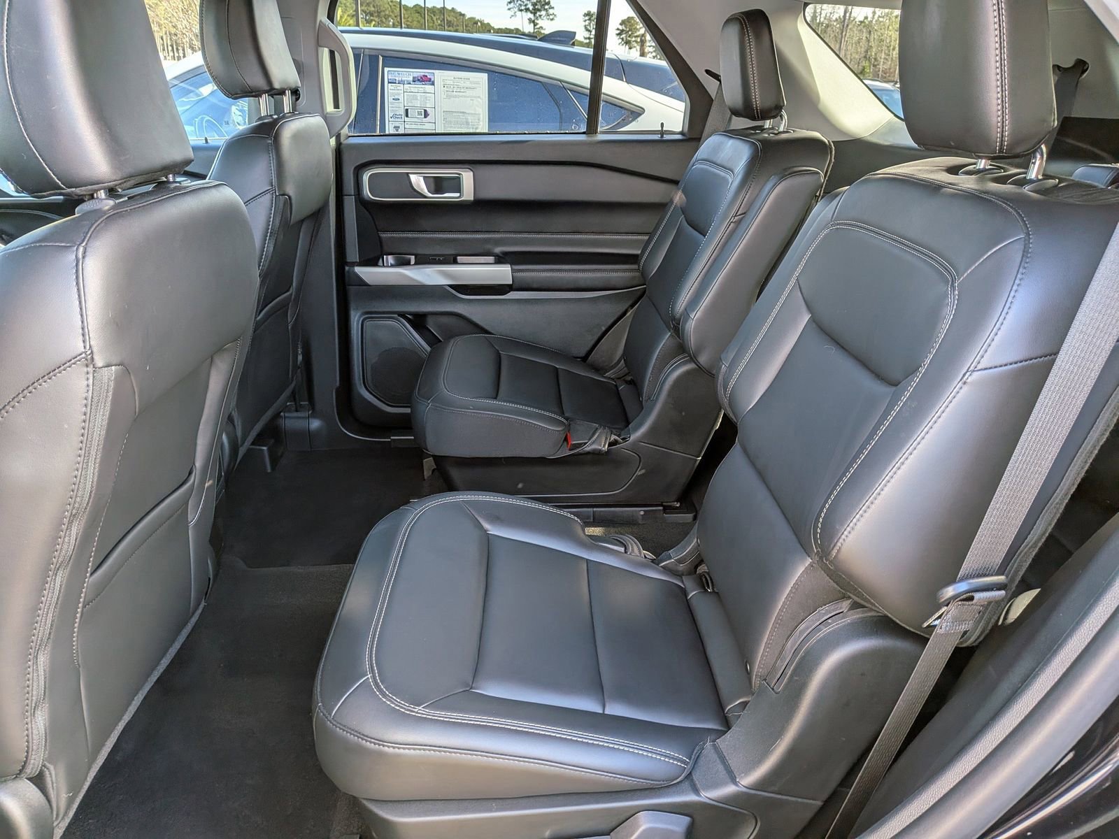 Certified 2023 Ford Explorer XLT w/ Equipment Group 202A image 16