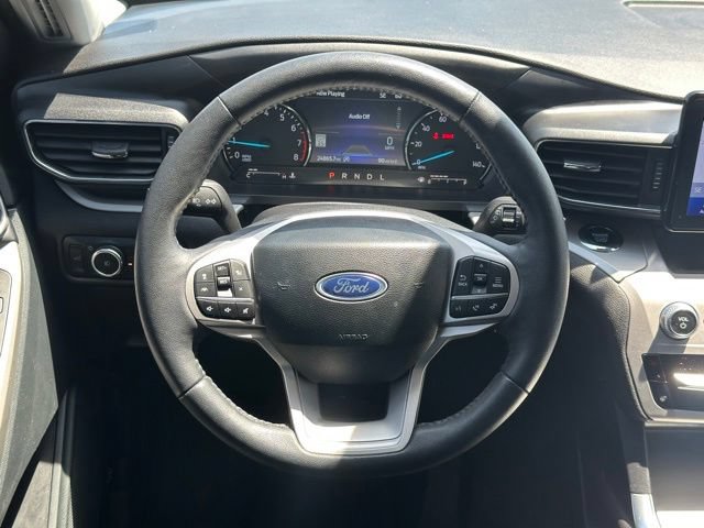 Certified 2024 Ford Explorer XLT w/ Equipment Group 202A AWD/4WD image 18