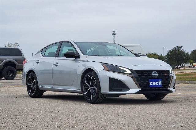 Used 2024 Nissan Altima 2.5 SR image 6