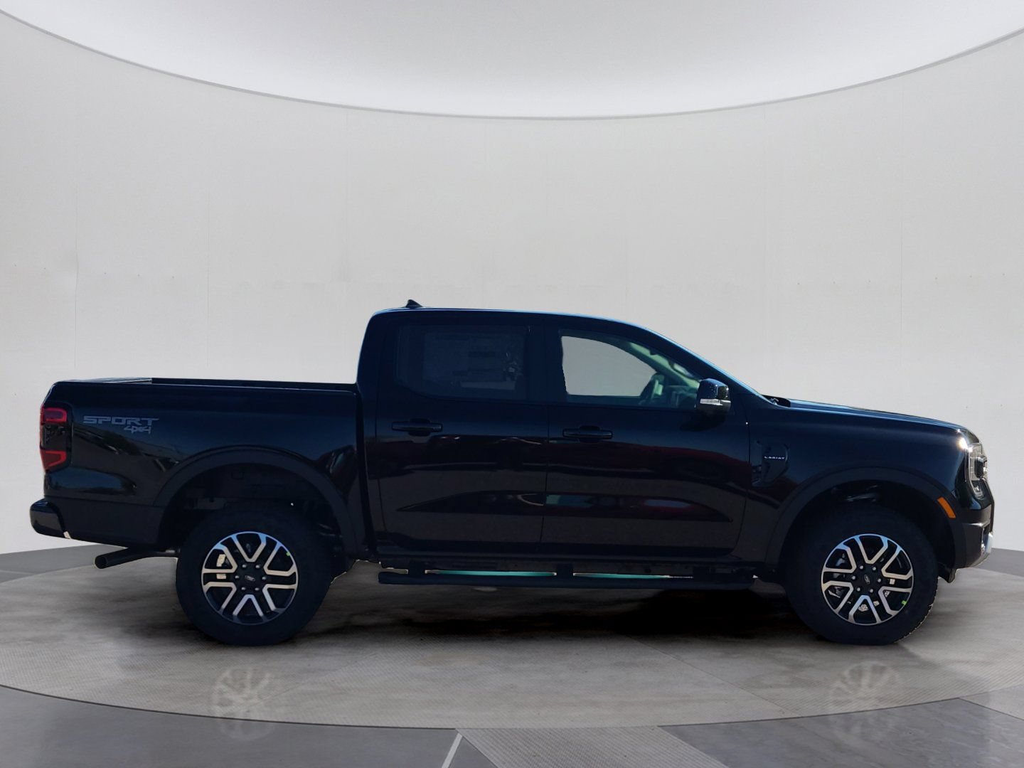 Certified 2025 Ford Ranger Lariat w/ Advanced Towing Package AWD/4WD image 22