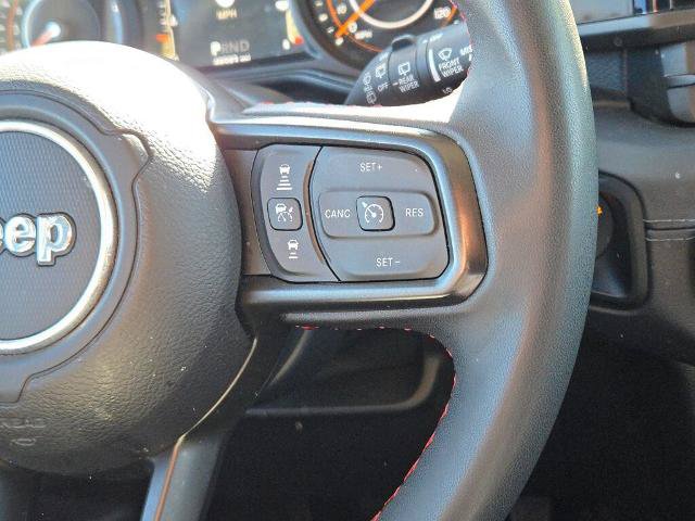 Used 2024 Jeep Wrangler Unlimited Rubicon AWD/4WD image 31