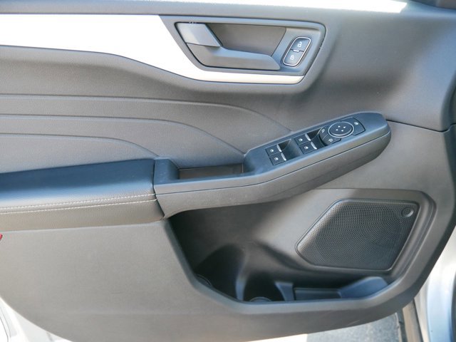 Certified 2022 Ford Escape SE w/ Convenience Package AWD/4WD image 9