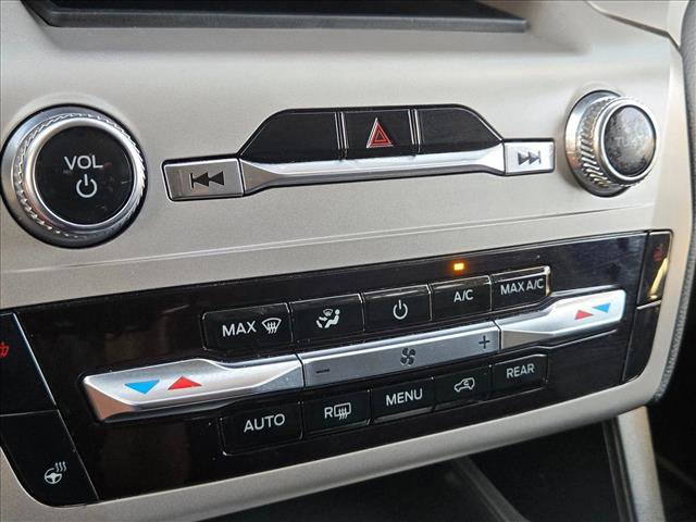 Certified 2023 Ford Explorer XLT w/ Equipment Group 202A image 14