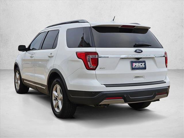Certified 2019 Ford Explorer XLT w/ Equipment Group 201A image 5