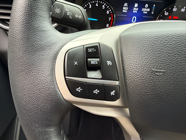 Certified 2023 Ford Explorer XLT w/ Equipment Group 202A AWD/4WD image 19