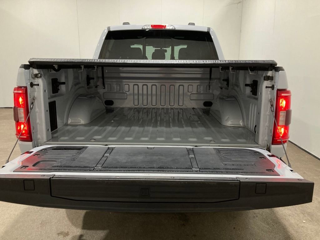 Certified 2022 Ford F150 XLT w/ Equipment Group 302A High image 17