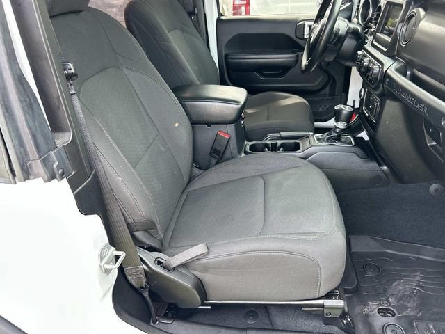 Used 2022 Jeep Wrangler Sport AWD/4WD image 25