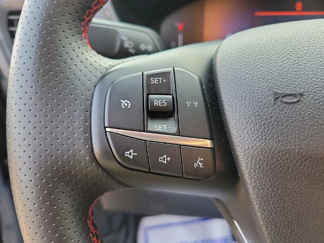 Certified 2025 Ford Escape ST-Line Select AWD/4WD image 20