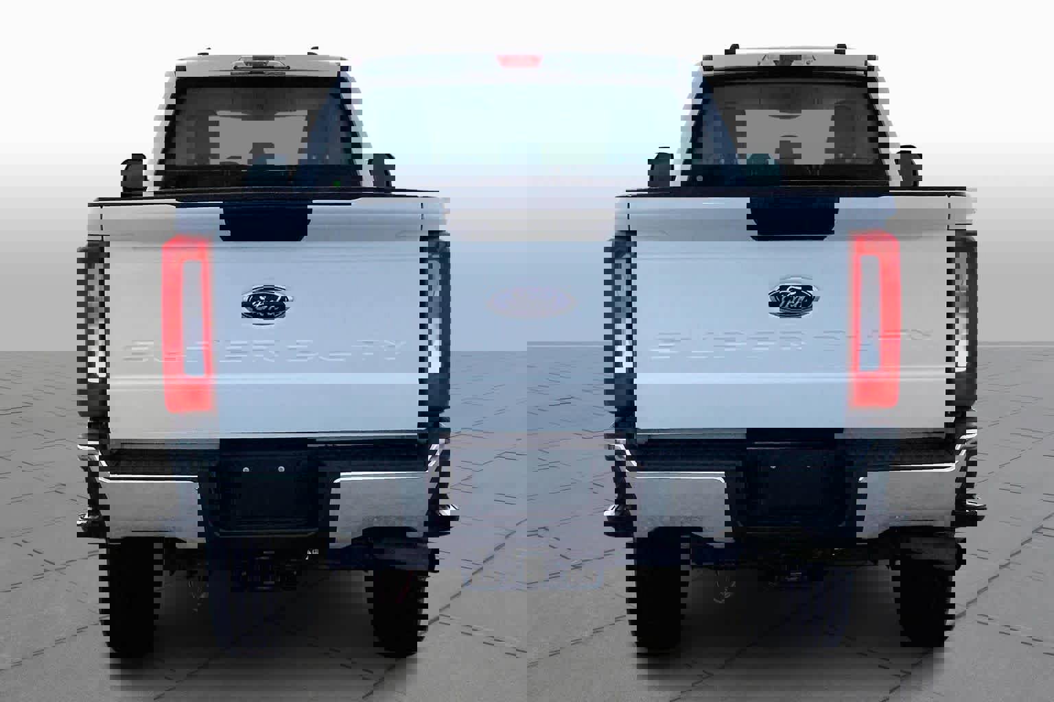 Certified 2024 Ford F250 XL w/ FX4 Off-Road Package image 2