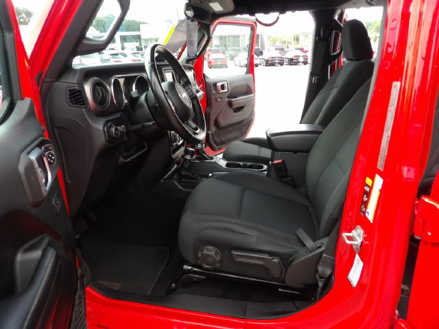 Used 2020 Jeep Wrangler Unlimited Sport S AWD/4WD image 30
